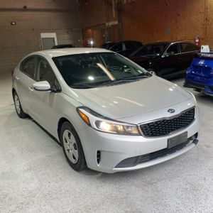 KIA FORTE LX - 10