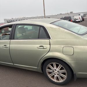 2006 Toyota AVALON LIMITED photo 6