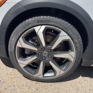 صورة مصغرة 15 لـ 2024 Volvo V60 CROSS COUNTRY B5 ULTIMATE