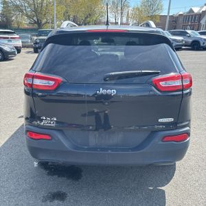 JEEP CHEROKEE LATITUDE - 7