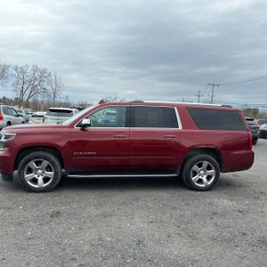 CHEVROLET SUBURBAN PREMIER - 3