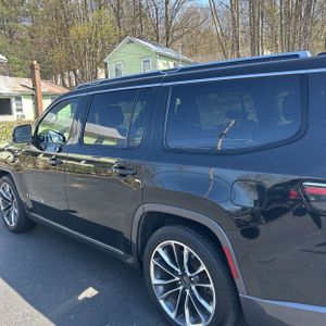 JEEP WAGONEER SERIES III - 6