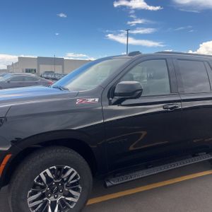 2025 Chevrolet TAHOE Z71 照片 2