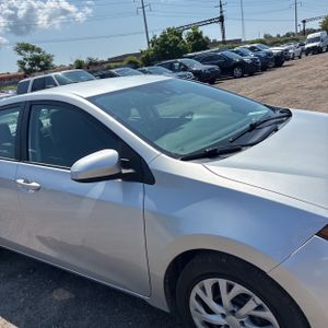 2017 Toyota COROLLA LE 缩略图 13