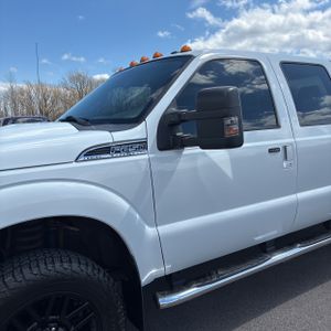 FORD F-250 SUPER DUTY LARIAT - 2