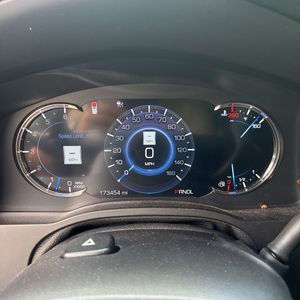 صورة مصغرة 39 لـ 2017 Cadillac ESCALADE ESV PLATINUM