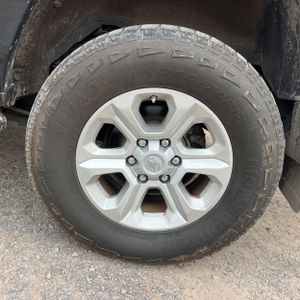 صورة مصغرة 18 لـ 2017 Toyota 4RUNNER SR5 PREMIUM