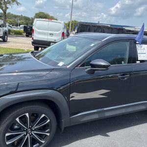 2025 Mazda CX-50 2.5 S PREMIUM PLUS photo 2