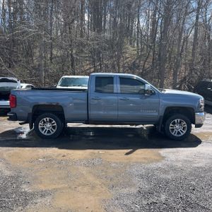 CHEVROLET SILVERADO 1500 - 10