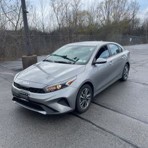 KIA FORTE LXS - 1