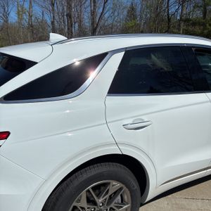 GENESIS GV70 2.5T STANDARD - 9