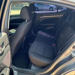 2019 Hyundai ELANTRA SEL — миниатюра 34