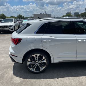 2020 AUDI Q3 S LINE PREMIUM PLUS — фото 9