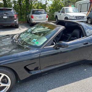 CHEVROLET CORVETTE - 2