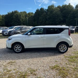 2024 KIA SOUL LX 照片 3