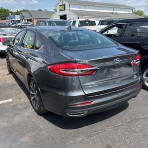 صورة 3 لـ 2020 FORD FUSION SE