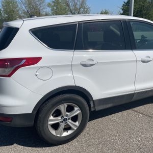 FORD ESCAPE SE - 9