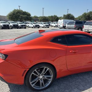 2019 Chevrolet CAMARO LT — фото 9