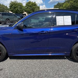 2021 ALFA Romeo STELVIO TI SPORT 照片 4
