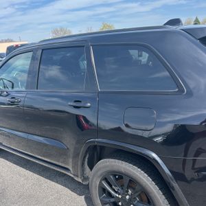 JEEP GRAND CHEROKEE WK LAREDO X - 6