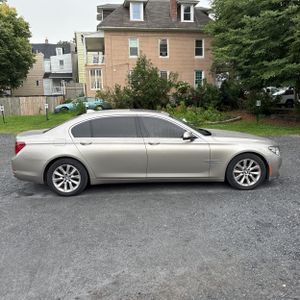 2015 BMW 750LI — фото 10