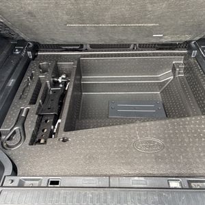 صورة مصغرة 45 لـ 2021 LAND Rover DEFENDER 110 S