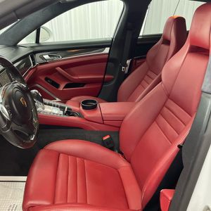 2016 Porsche PANAMERA GTS 照片 31