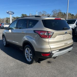FORD ESCAPE SE - 5