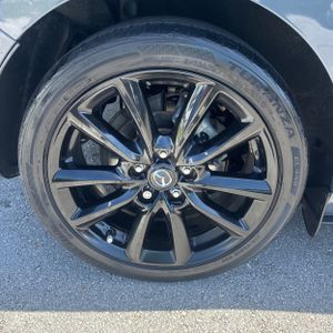 2024 Mazda MAZDA3 HATCHBACK 2.5 S CARBON EDITION — миниатюра 19