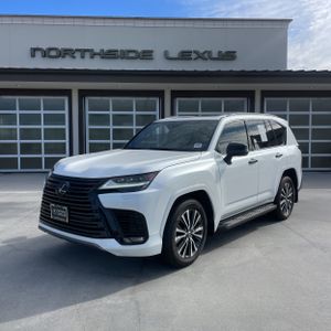 Lexus LX 600 Premium - 1