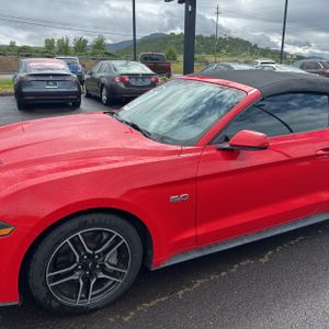 FORD MUSTANG GT PREMIUM - 2