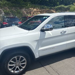 2015 JEEP GRAND CHEROKEE LIMITED — фото 2