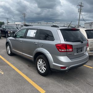 2017 Dodge JOURNEY SXT — фото 5