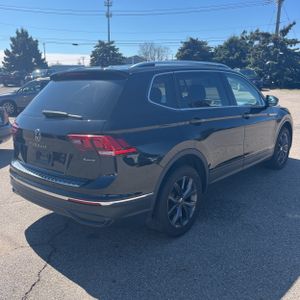 VOLKSWAGEN TIGUAN SE 4MOTION - 8