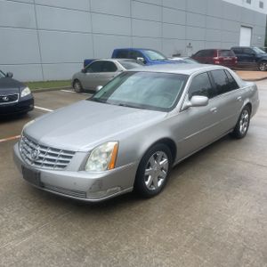 CADILLAC DTS LUXURY I - 1