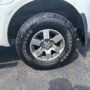 2012 Nissan FRONTIER PRO-4X 缩略图 18