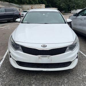 2017 KIA OPTIMA LX — миниатюра 12