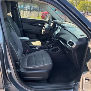 2021 Chevrolet TRAILBLAZER LT 照片 33