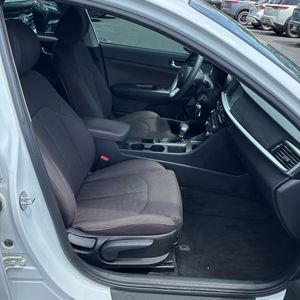 صورة مصغرة 33 لـ 2019 KIA OPTIMA LX
