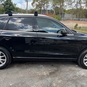 AUDI Q5 PREMIUM PLUS - 10