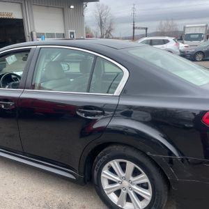 SUBARU LEGACY PREMIUM - 6