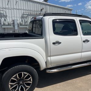 2010 Toyota TACOMA V6 photo 9