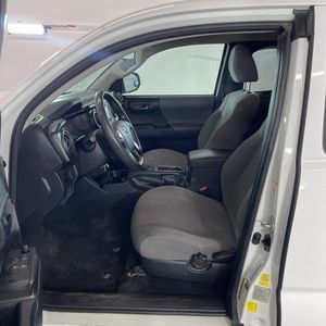 2019 Toyota TACOMA SR 缩略图 32