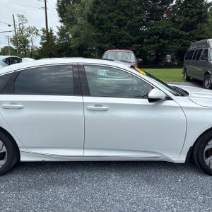 2019 Honda ACCORD EX-L thumbnail 11