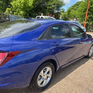 HYUNDAI ELANTRA SE - 9