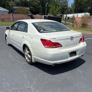 2007 Toyota AVALON LIMITED photo 5