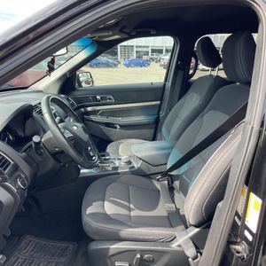 صورة مصغرة 32 لـ 2018 FORD EXPLORER XLT