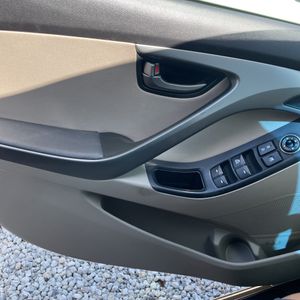 2014 Hyundai ELANTRA SE — миниатюра 68