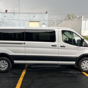 FORD TRANSIT-350 PASSENGER V. XLT - 10
