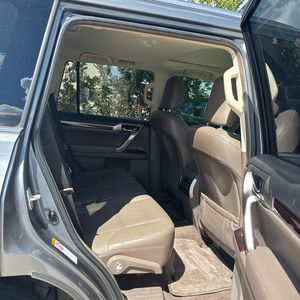 صورة 34 لـ 2016 Lexus GX 460 BASE